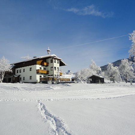 Schnoellhof Bed & Breakfast Sankt Martin am Tennengebirge Exterior photo